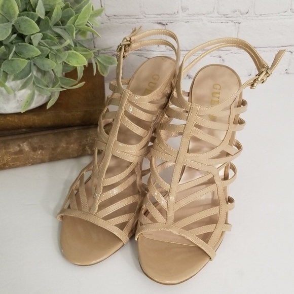 Guess Harlen Patent High Heel Sandals size 9.5 - Picture 3 of 8
